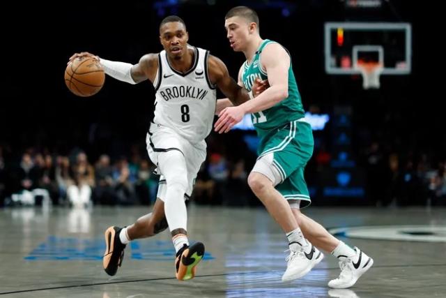 赛事在线观看-绿军签下朗尼·沃克有备无患，卫冕冠军加一道保险