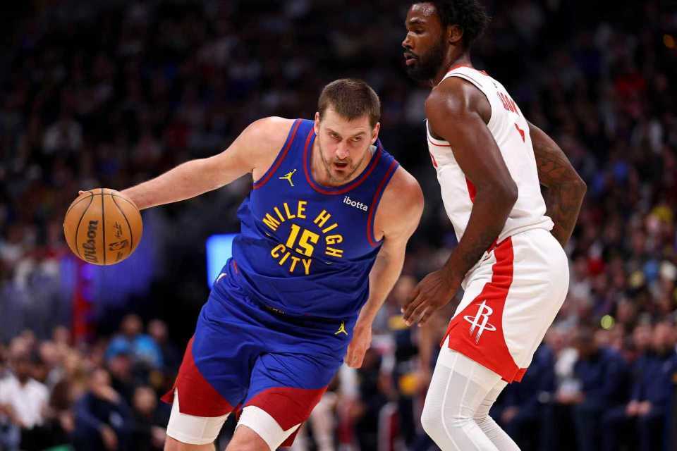 55直播-伪强队？火箭最多落后39分遭掘金吊打 无控短板成争冠最大难题