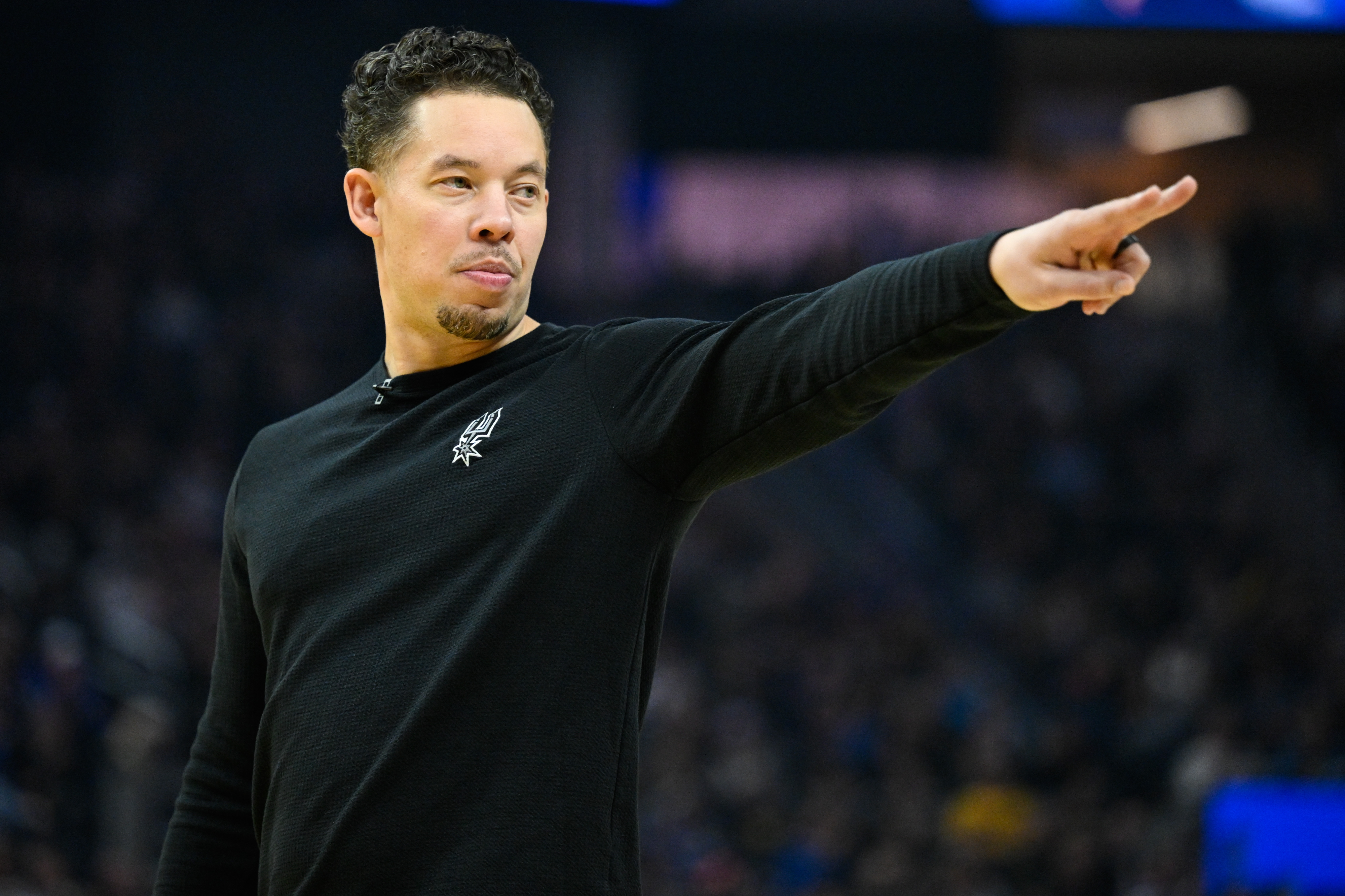 55体育-米奇：我们不会让任何人打40分钟 也不会为了结果过度使用球员