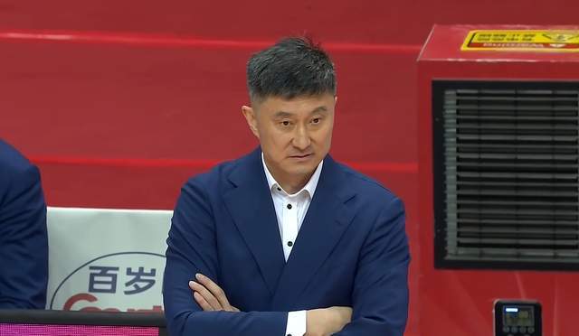 55直播NBA-为何遭福建双杀？杜锋直言不讳，肯定1人爆发，胡明轩拿态度说事